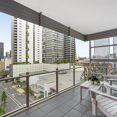 Apartment With Views Brisbane