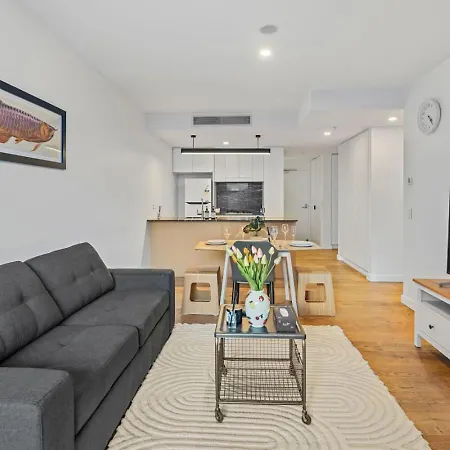 Modern 3br In Sunnybank Pool And Gym Access Brisbane