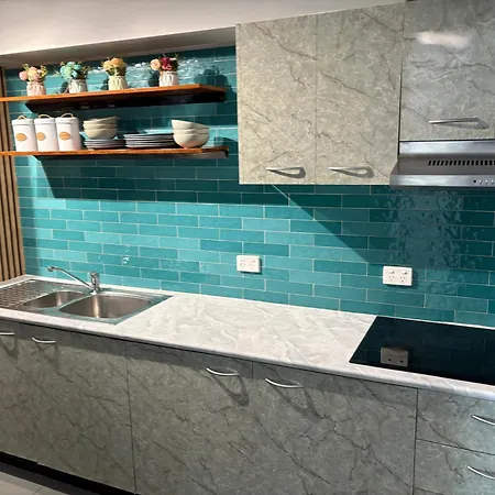 Riverfront Duplex With Unbeatable Connectivity * Brisbane