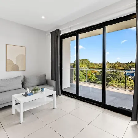 2br Modern With Balcony Great Location Apartment