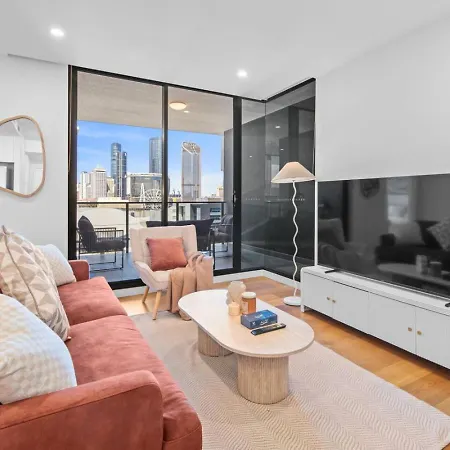 Stylish 2bedroom Inner-city In South