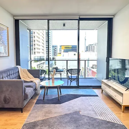 1br One Skyline With Pool, Free Parking And Gym Apartment