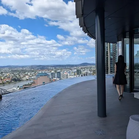 Apartment Premium Unit W/ Rooftop Pool In The Heart *
