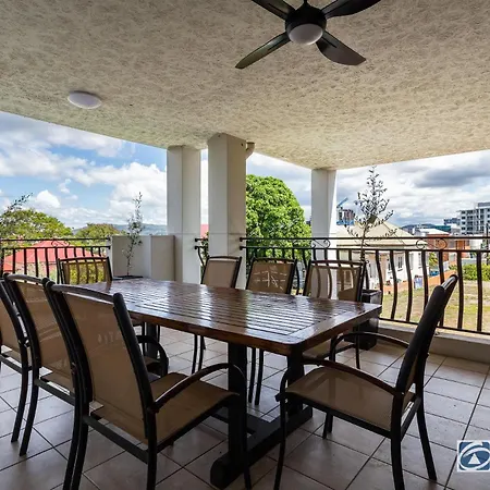 Apartment Southbank Parkside Two-bed Brisbane