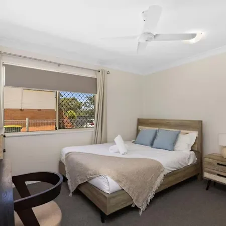 Apartment 2br Unit In Acacia Ridge Near And Motorways Ar1