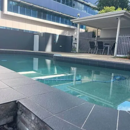 Inner Gem Next To St Andrews Hospital & Park * Brisbane