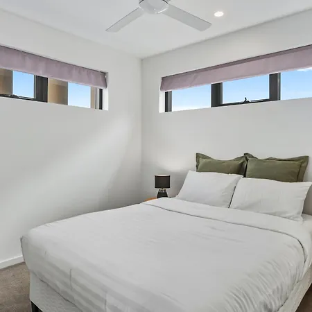 Bright 2br With Sofa Bed In Woolloongabba