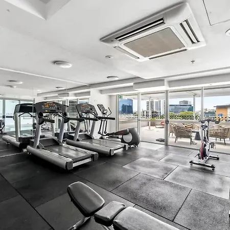 Belise - Executive 8th Floor For 2 *