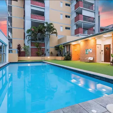 Stylish 2 Bdr Near Qut And Rbwh With Parking Brisbane