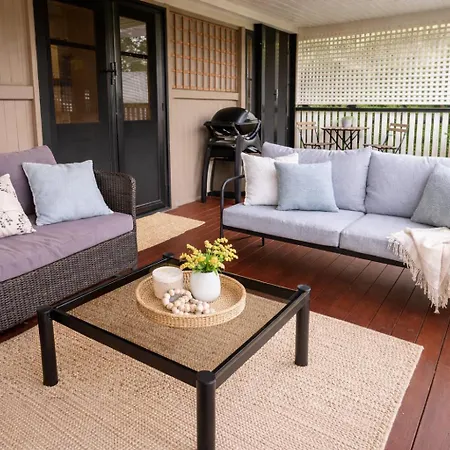 Norman Street Annerley Apartment