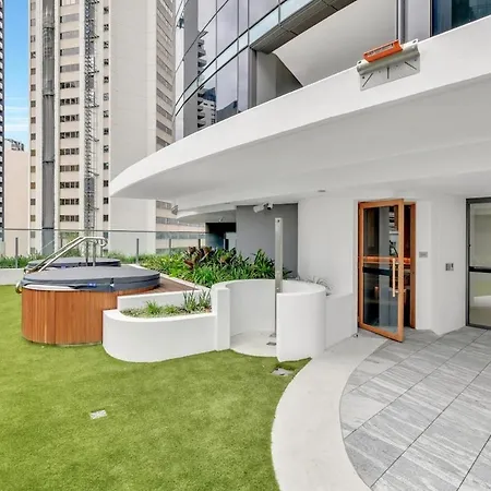 Apartment Gorgeous 3br With Study Overlooking Bne River *