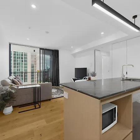 One Views Level 15 2br Apartment