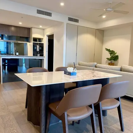 Luxury 3-bedroom With And River View * Brisbane