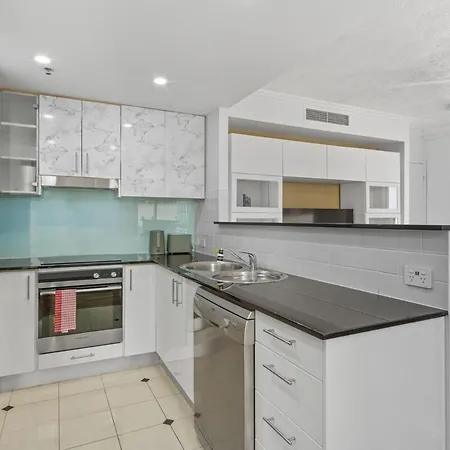 Modern 2b With In Centre Brisbane