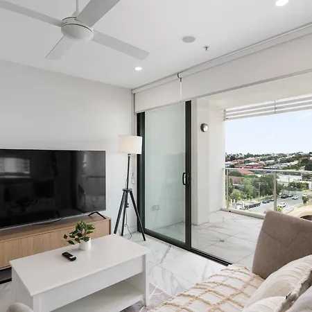 Timi Brisbane