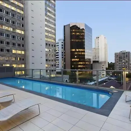 Cozy In The Heart Of Cbd C4 Apartment Brisbane