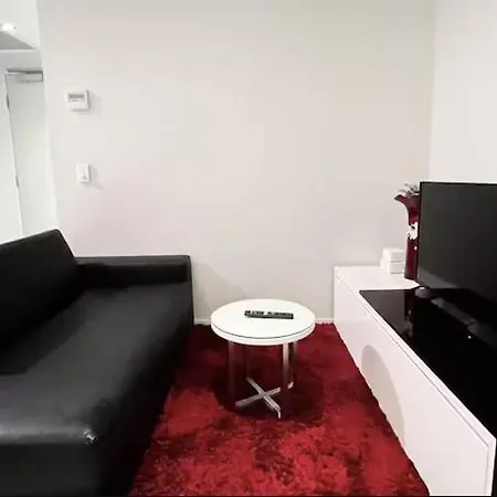 Cozy In The Heart Of Cbd C4 Brisbane
