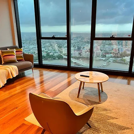 River And View Sky Tower L78 2b2b Apartment Brisbane