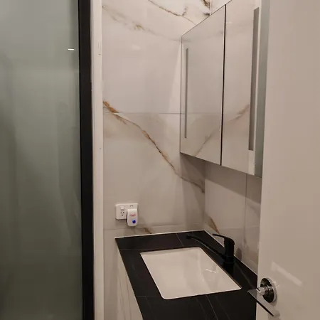 Serenity Sunnybank Hills 2-bedroom With Kitchen Apartment *