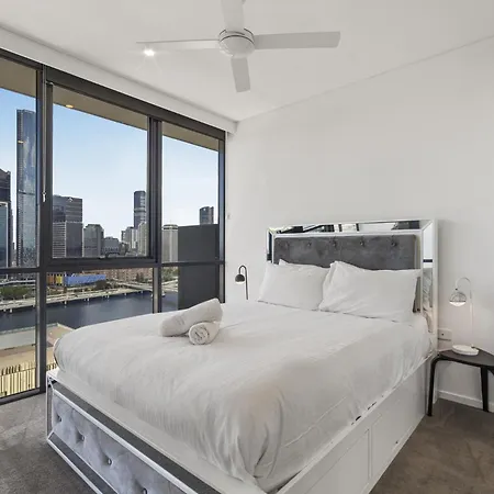 Stylish 2-bed In South Brisbane