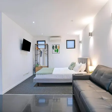 Kelvin Grove Corner - Near Qut Campus, Dining & Cbd Apartment