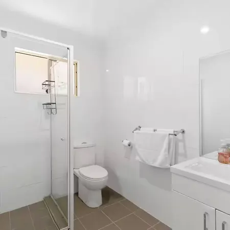 Apartment 2br Unit In Acacia Ridge Near And Motorways Ar1 Brisbane