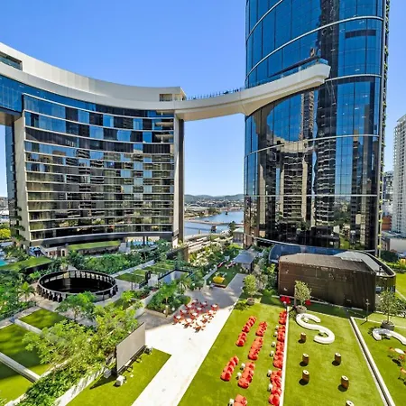 New Private In Queens Wharf Lv12 - And River View *