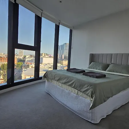 Fv 1br With Rooftop Pool Brisbane