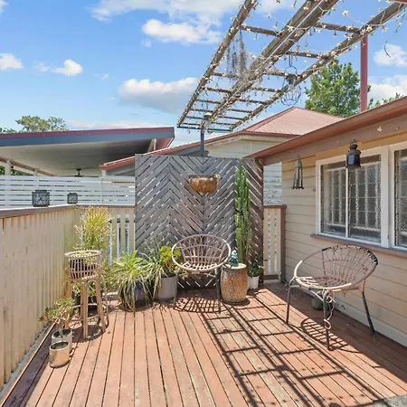 Gladstone Highgate Hill * Brisbane