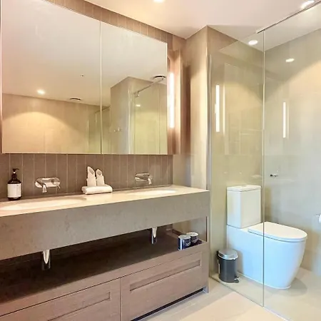 Apartment Luxury 3-bedroom With And River View *