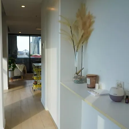 Stylish Escape - Views & Perks Brisbane