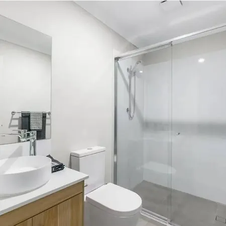 Cozy Sunnybank Base - Unit 3 | Near Shops & Eats Homestay Brisbane