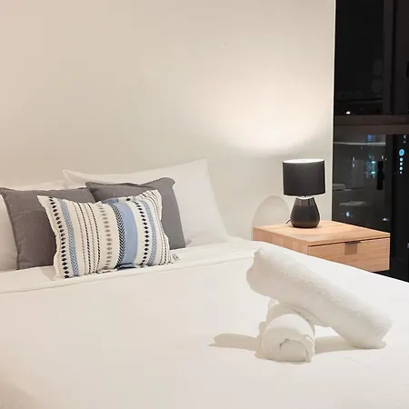Apartment Street 2br2bath With Free Parking