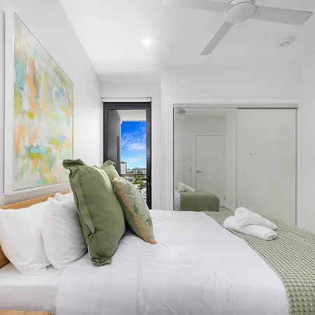 Spacious Panoramic 2br Apartment, Parking And Views *