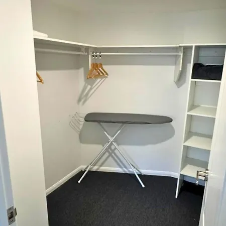 Lights Escape 2br Near South Bank Apartment Brisbane