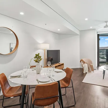 High Rise 2br In Cbd