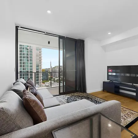 Apartment One Views Level 15 2br
