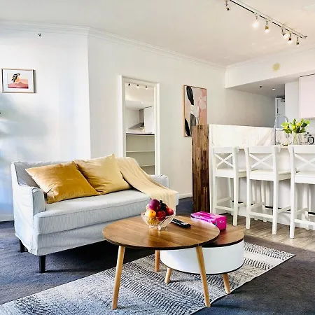 2 Bed In Apartment *