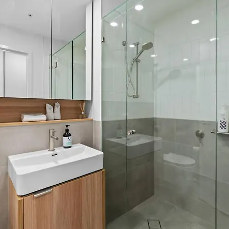 Heart Of Riverview Balcony Pool And Bbq Apartment Brisbane