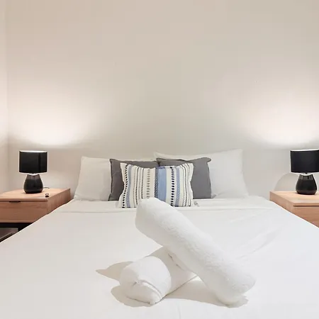 Street 2br2bath With Free Parking Brisbane