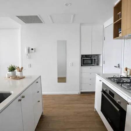 2br Privately Managed, Free Carpark, Wifi, Pool In Panorama Bowen Hills *