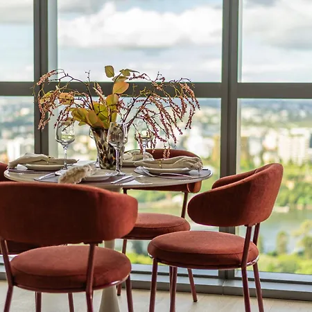 1bedroom Sip In Style In Queens Wharf - Level 33 With And River View