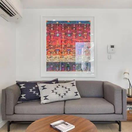 Great Spring Hill 1br 1ba And Poolgym M14 Brisbane