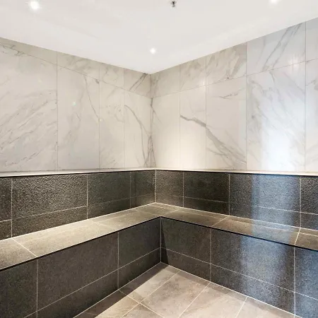 Apartment Compact 2br Designer With Skyline Brisbane