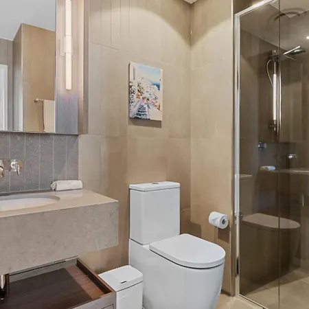 New Private In Queens Wharf Lv12 - And River View