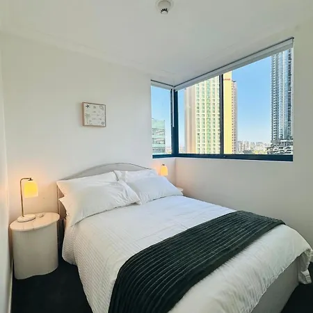 2 Bed In *