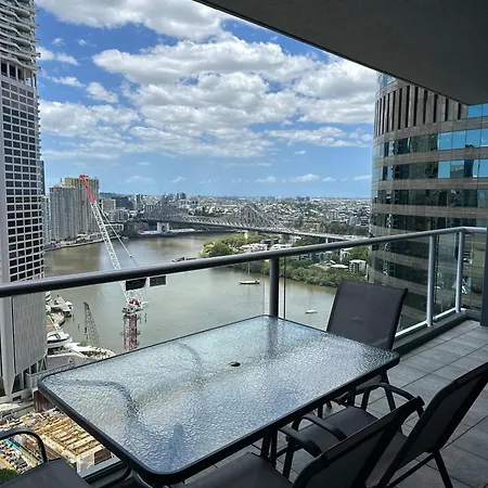 Apartment Modern Escape In The Heart Of With An Amazing River View!