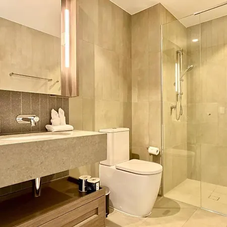 Luxury 3-bedroom With And River View * Brisbane