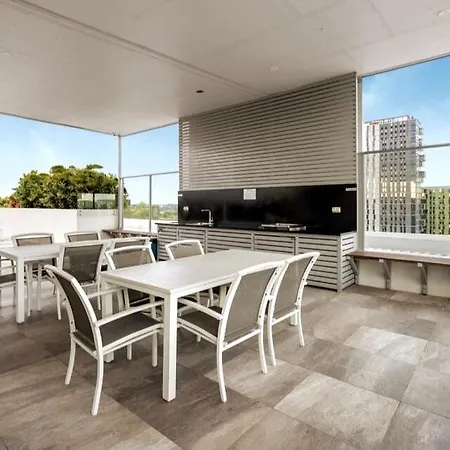 Apartment Gabba Apartment,free Parking, Walk To Pa Hospital & The Gabba Stadium , Woolloongabba