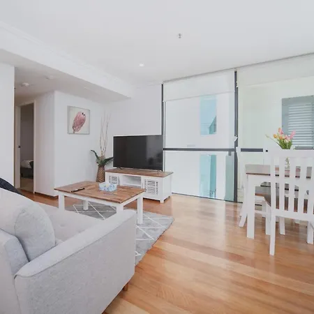 Family-friendly 2br Retreat Heart Of C35 Brisbane